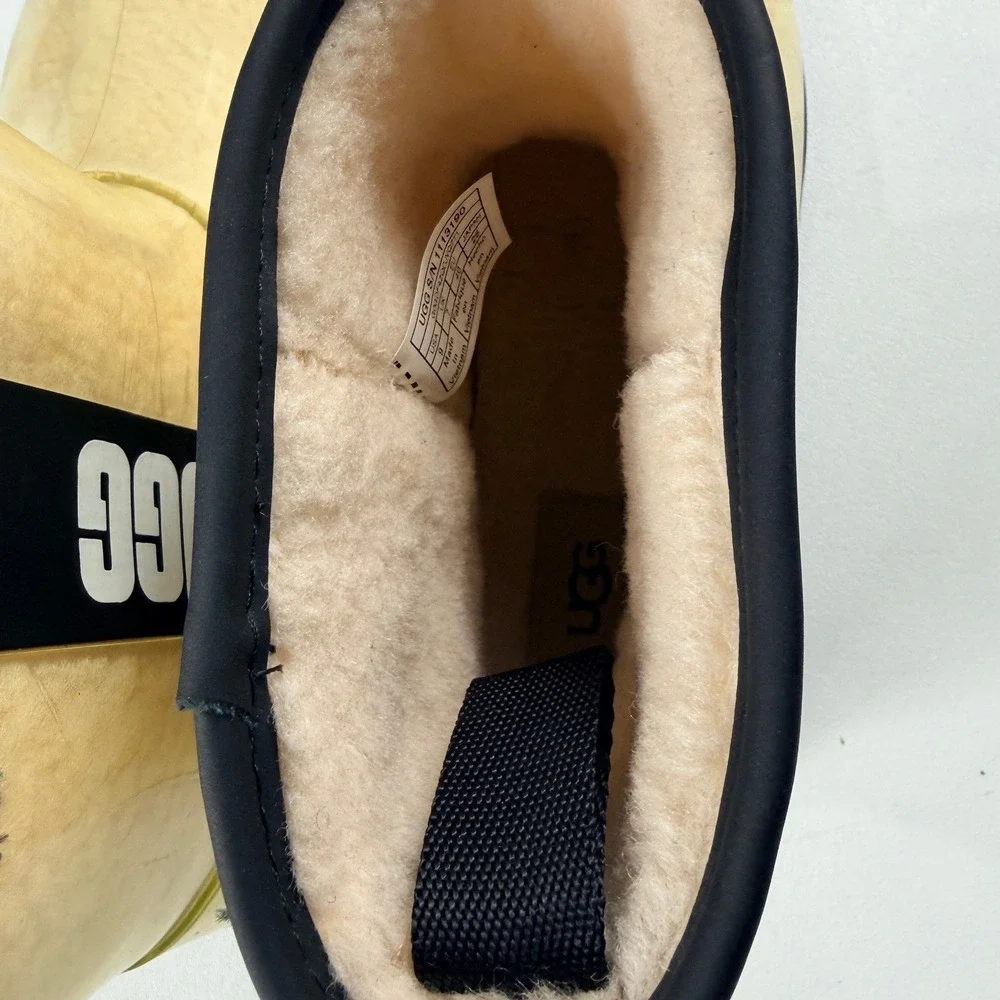 UGG Classic Clear Mini Natural Black Waterproof Boots 1113190 Womens Size 9